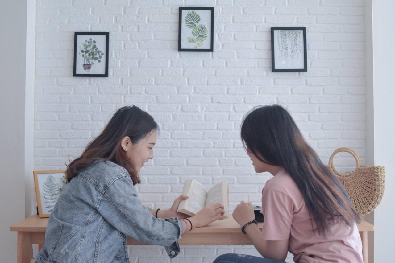 Tidjai Bangkok Hostel Экстерьер фото